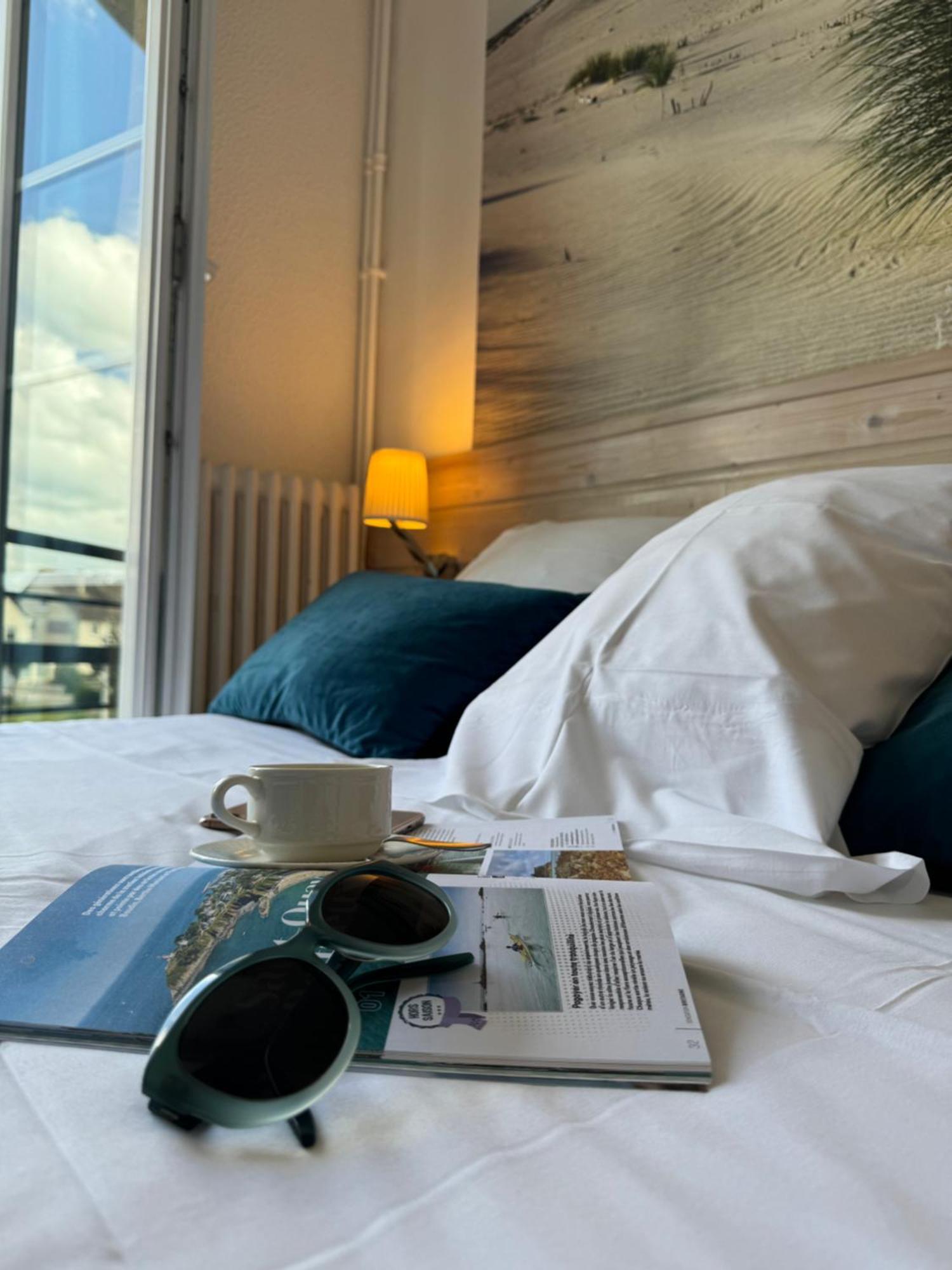 Chez-Marion Hotel Merville-Franceville-Plage Ngoại thất bức ảnh